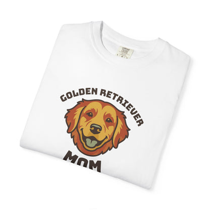 Golden Retriever Mom Shirt — Retro Dog Mom Gift Tee for Women