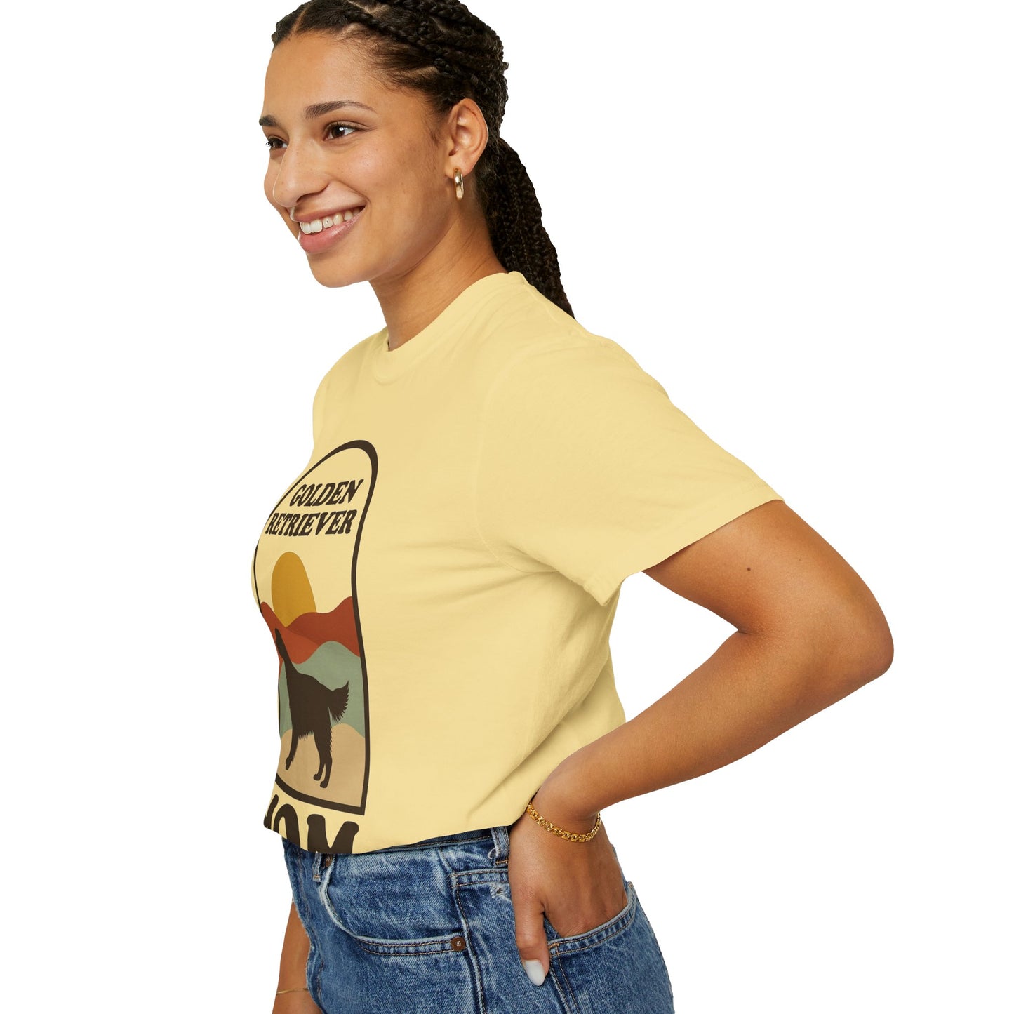 Golden Retriever Mom Shirt — Retro Sunset Comfort Colors® Tee | Golden Mom Gift