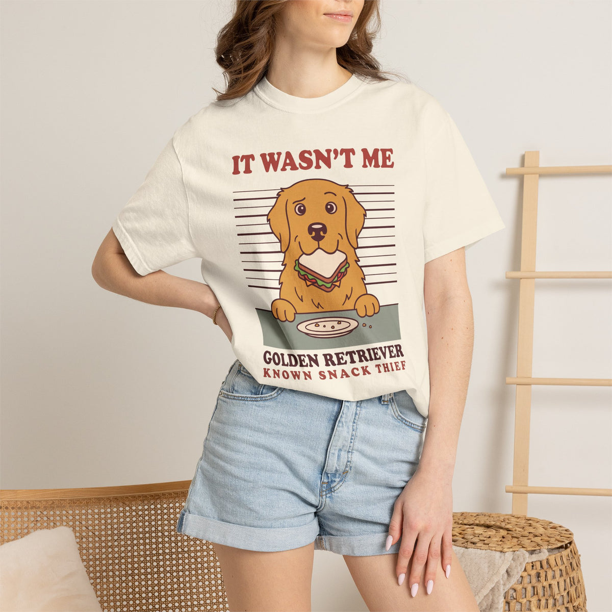 Golden Retriever Shirt, It Wasn't Me Known Snack Thief Funny Dog Comfort Colors Tee