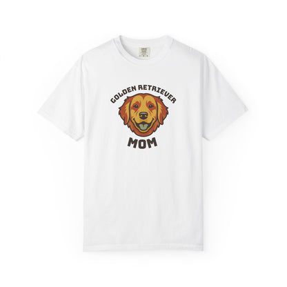 Golden Retriever Mom Shirt — Retro Dog Mom Gift Tee for Women