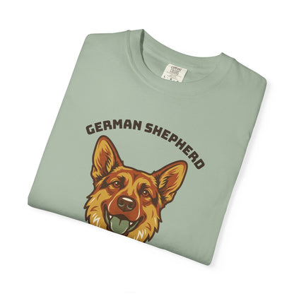 German Shepherd Mom Shirt — Retro Dog Mom Gift Tee for Women
