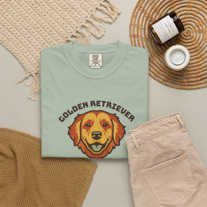 Golden Retriever Mom Shirt — Retro Dog Mom Gift Tee for Women