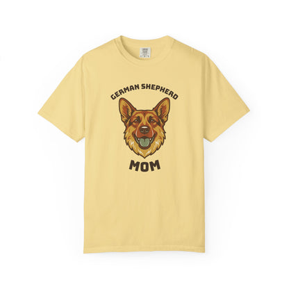 German Shepherd Mom Shirt — Retro Dog Mom Gift Tee for Women
