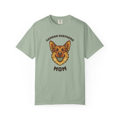 German Shepherd Mom Shirt — Retro Dog Mom Gift Tee for Women